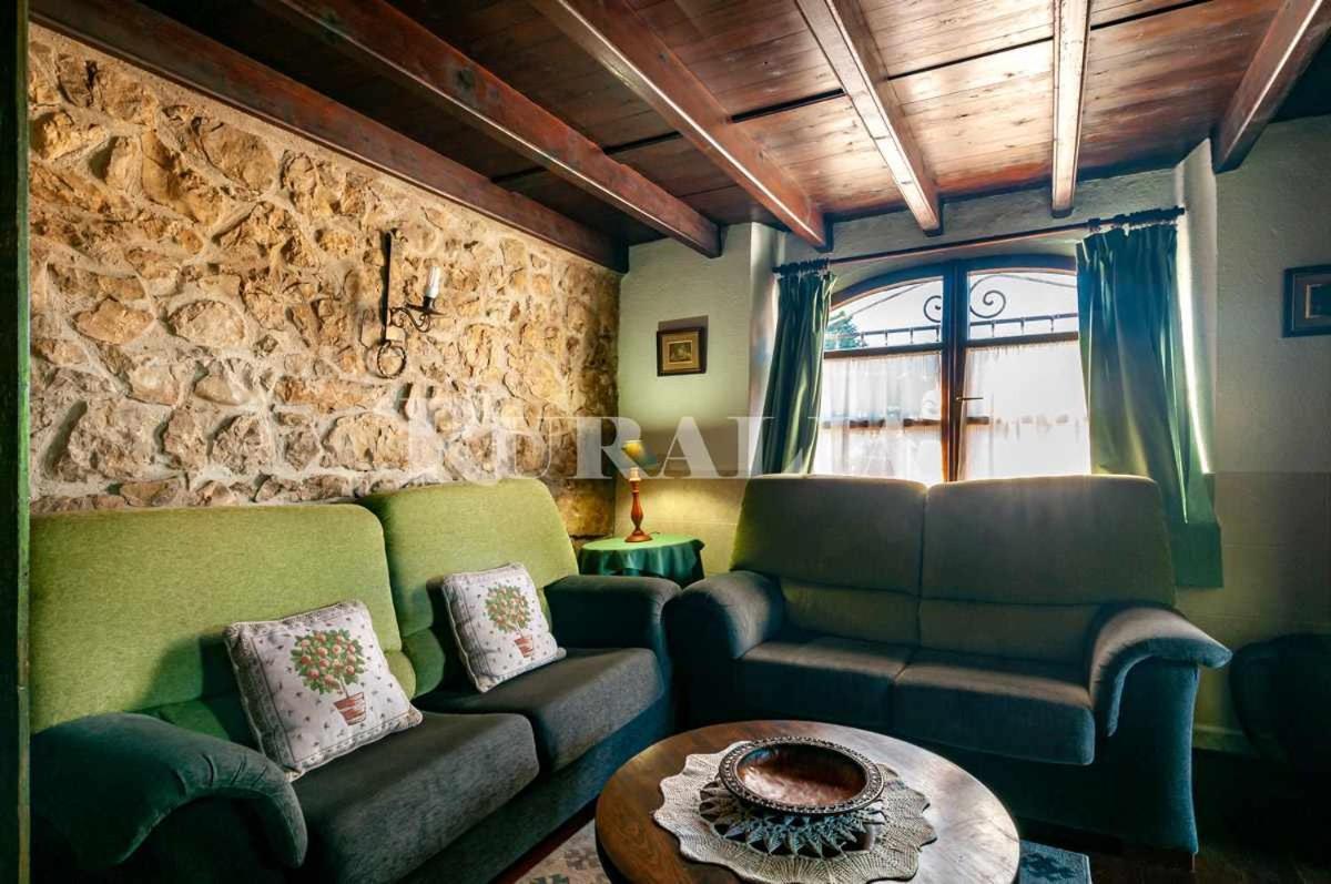 Casa Carmen 5 Situada En Una Zona Muy Tranquila A Кольера Экстерьер фото
